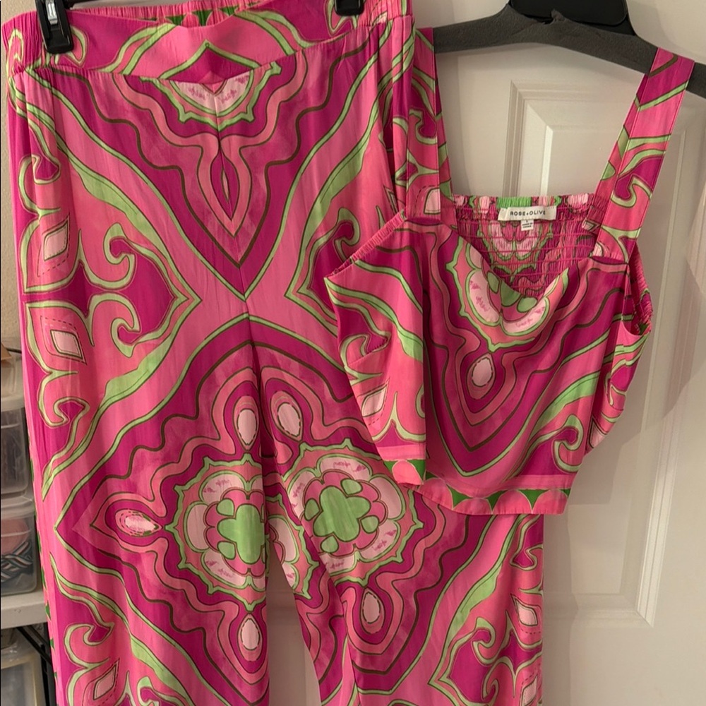 Rose & Olive Pink & Green Wide Leg pant  with Strappy Top